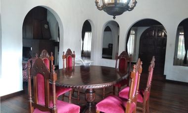 Chalet 4amb + parque c/ pileta + departamento/ Zona Caisamar