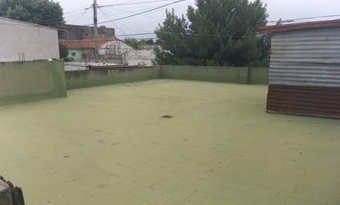 GRAN CASA TRES AMBIENTES CON QUINCHO