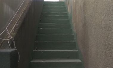 GRAN CASA TRES AMBIENTES CON QUINCHO