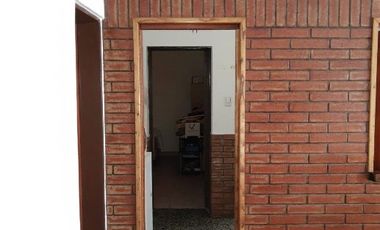 Casa en venta en Temperley Oeste