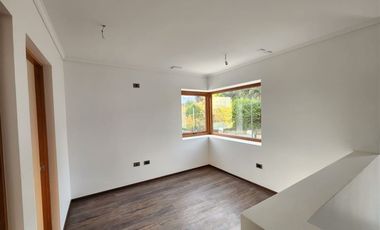 Casa en ARRIENDO Mirador de Nogales, Machalí