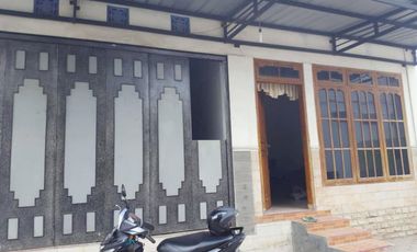 Jual Rumah Dekat Alun2 dan Stasiun Gombong