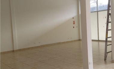 LOCALES EN ALQUILER AVENIDA DOMINGO DIAZ