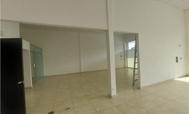 LOCALES EN ALQUILER AVENIDA DOMINGO DIAZ