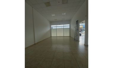 LOCALES EN ALQUILER AVENIDA DOMINGO DIAZ