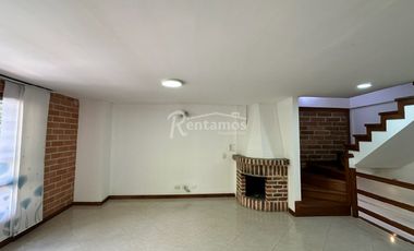 casa en arriendo en la doctora. Cod A777069