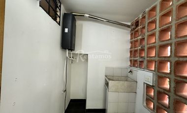 casa en arriendo en la doctora. Cod A777069