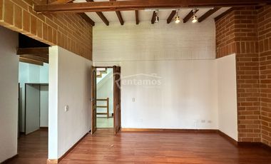 casa en arriendo en la doctora. Cod A777069