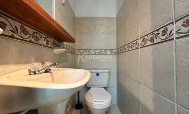 casa en arriendo en la doctora. Cod A777069