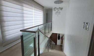Casa en Venta Barrio Saint Thomas Este Canning
