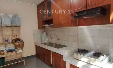 Rumah Bagus Siap Huni Hoek Di Sukadamai Belakang Aquila Bandung