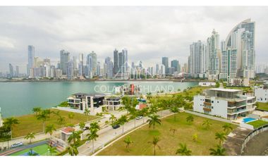 En Venta Lote de 1,061 m2 en Ocean Reef