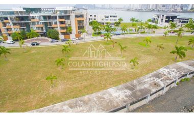 En Venta Lote de 1,061 m2 en Ocean Reef