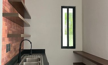 Venta de oportunidad Residencia en Privada Yucatán Country Club