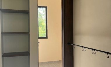 Venta de oportunidad Residencia en Privada Yucatán Country Club