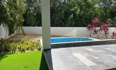 Venta de oportunidad Residencia en Privada Yucatán Country Club