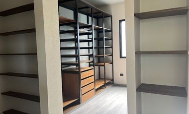 Venta de oportunidad Residencia en Privada Yucatán Country Club