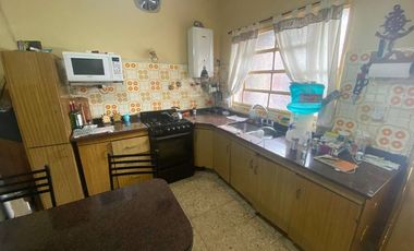 Casa en venta en Lanus Este