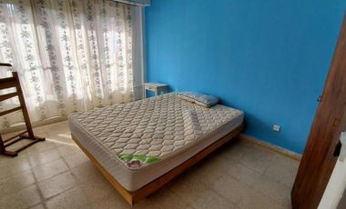 CASA AMERICANA DE 4 AMBIENTES SOBRE LOTE DE 220m2 EN FORTUNATO DE LA PLAZA