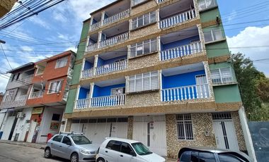 apartamento en arriendo en ragonessi. Cod A35067