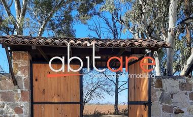 FINCA  EN VENTA IDEAL PARA AIRBNB EN TEQUISQUIAPAN