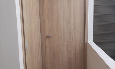 casa en venta en c.c reservas del resumen. Cod V2173