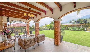 Casa en Parcelación Envigado Loma del Escobero