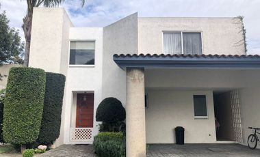 Casa en Renta Amueblada y Equipada, Santa Cruz Guadalupe, Zavaleta