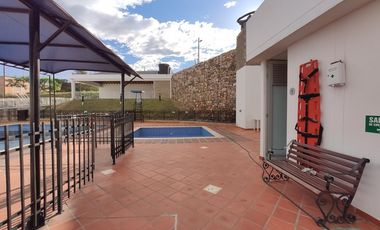 casa en venta en lomitas del trapiche. Cod V25149