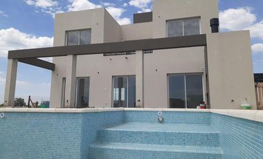Casa - La Alameda