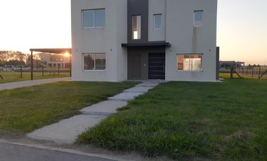 Casa - La Alameda