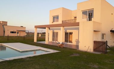 Casa - La Alameda