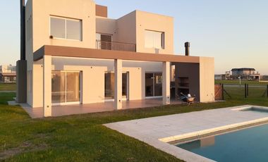 Casa - La Alameda
