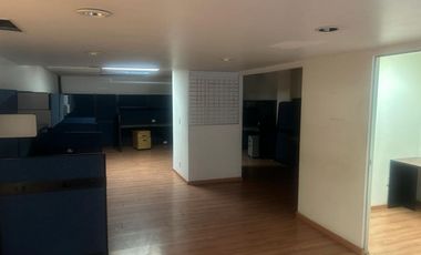 Excelente Oficina en Renta de 108 m2 en Tlalnepantla. PB