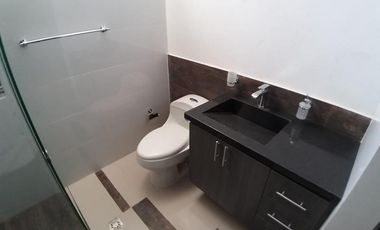 casa en venta en portico. Cod V1480