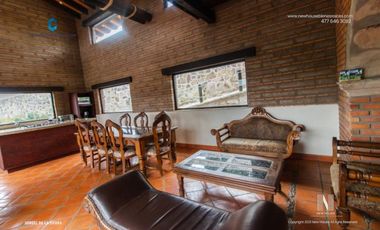 HERMOSA CABAÑA EN LA SIERRA EN VENTA