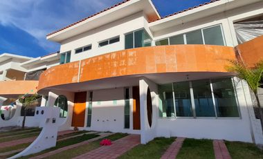 Casa en Renta Nueva en Bahamas Residencial