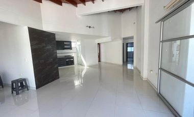apartamento en arriendo en bellavista. Cod A2695