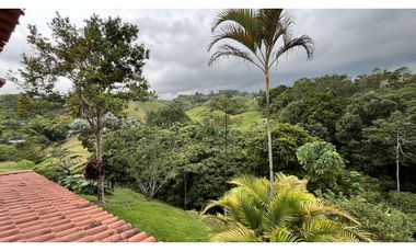 VENTA DE FINCA EN FILANDIA, QUINDO, COLOMBIA