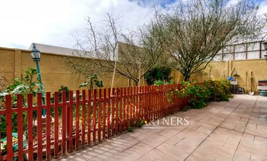 Casa de 3 dormitorios más servicios en Jardines del Sur