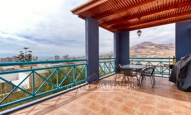 Casa de 3 dormitorios más servicios en Jardines del Sur