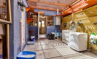 Casa de 3 dormitorios más servicios en Jardines del Sur