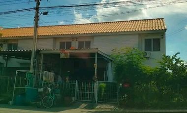 2 Bedroom Townhouse for sale at Baan Ua-Athorn Klong 9