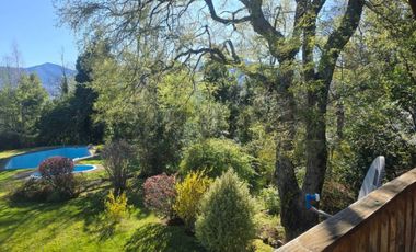 VENTA DE CASA EN CONDOMINIO CON VISTA AL LAGO 5D 3B PUCON