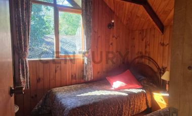 VENTA DE CASA EN CONDOMINIO CON VISTA AL LAGO 5D 3B PUCON