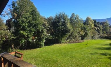 VENTA DE CASA EN CONDOMINIO CON VISTA AL LAGO 5D 3B PUCON
