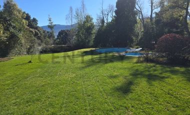 VENTA DE CASA EN CONDOMINIO CON VISTA AL LAGO 5D 3B PUCON