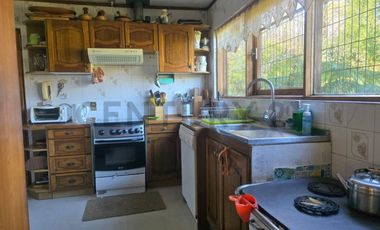 VENTA DE CASA EN CONDOMINIO CON VISTA AL LAGO 5D 3B PUCON