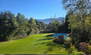 VENTA DE CASA EN CONDOMINIO CON VISTA AL LAGO 5D 3B PUCON