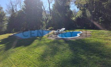 VENTA DE CASA EN CONDOMINIO CON VISTA AL LAGO 5D 3B PUCON